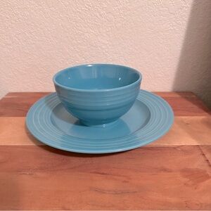 Gibson Home Stonewear Dinnerwear Plate Set NWOT